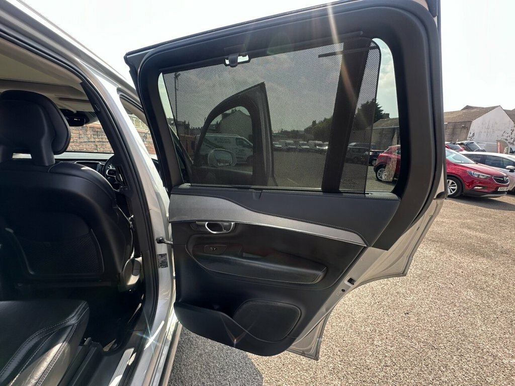 Volvo XC90 2L R-design Blue #13