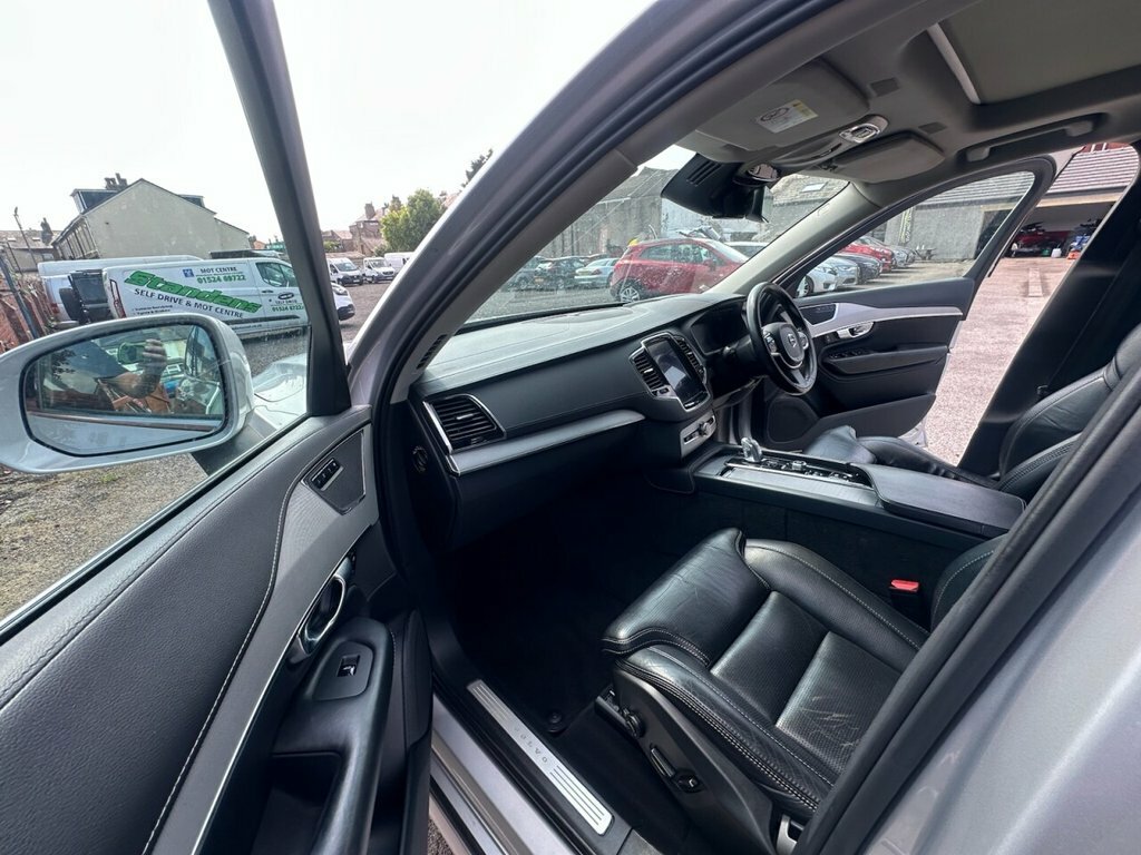 Volvo XC90 2L R-design Blue #18