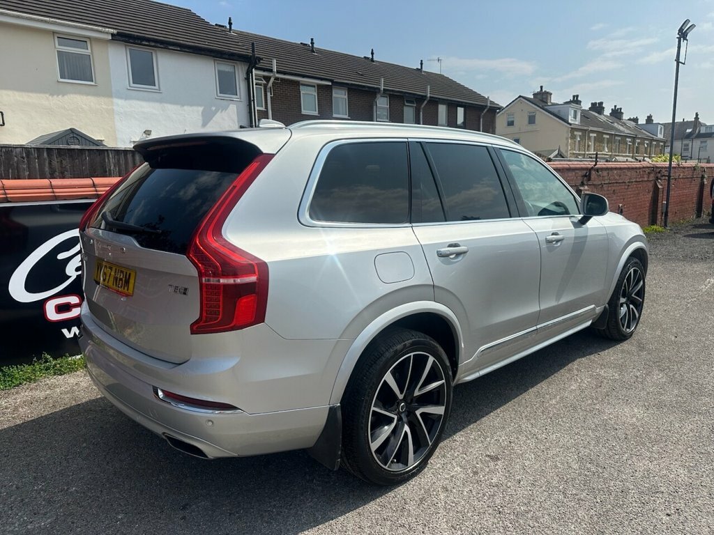 Volvo XC90 2L R-design Blue #9