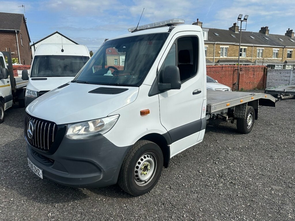 Mercedes-Benz Sprinter Diesel White #3