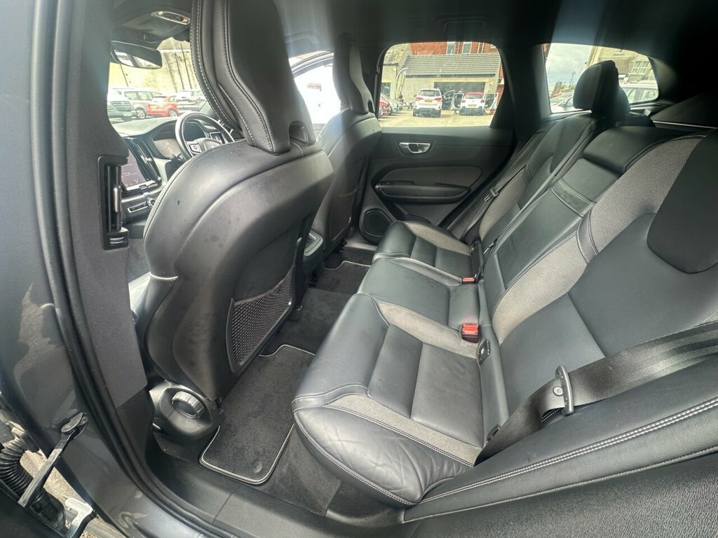 Volvo XC60 2L R-design Grey #6