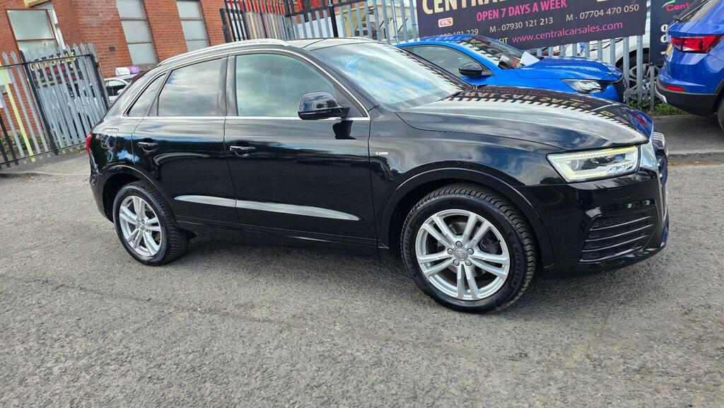 Audi Q3 S Line Black #3