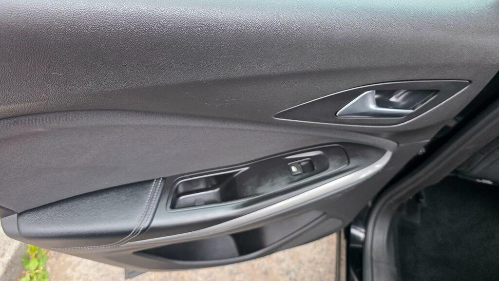 Vauxhall Grandland X 1.2 Turbo Tech Line Nav Euro 6 Ss Black #38