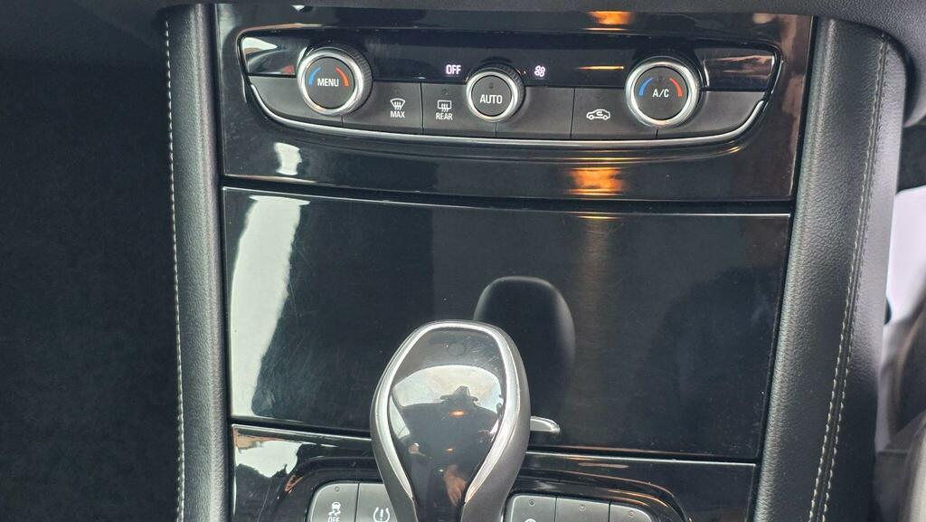 Vauxhall Grandland X 1.2 Turbo Tech Line Nav Euro 6 Ss Black #34
