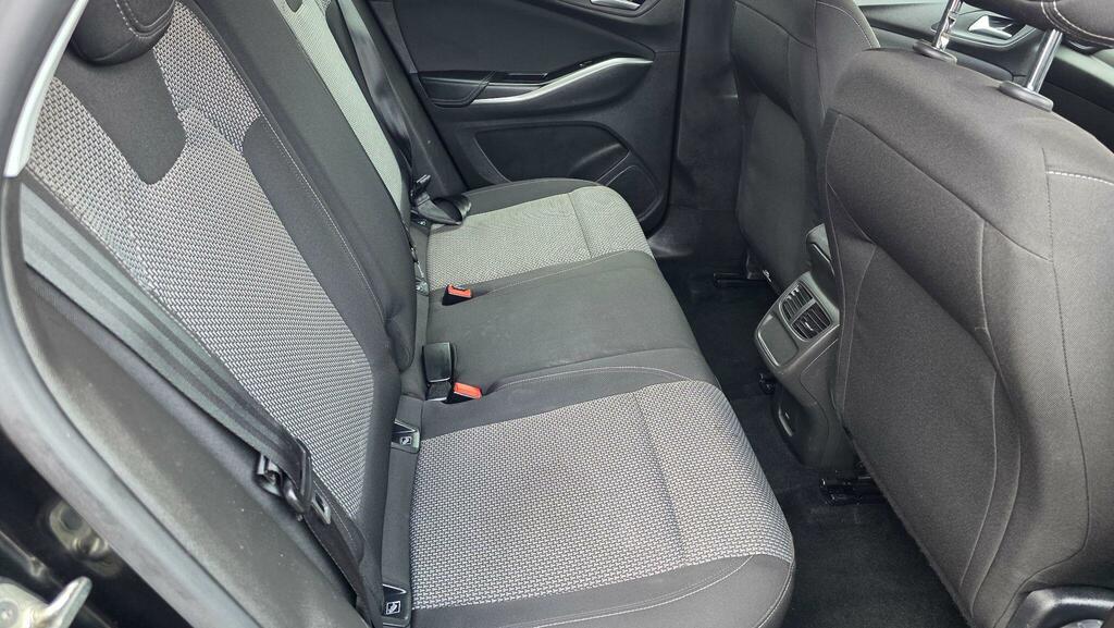 Vauxhall Grandland X 1.2 Turbo Tech Line Nav Euro 6 Ss Black #42