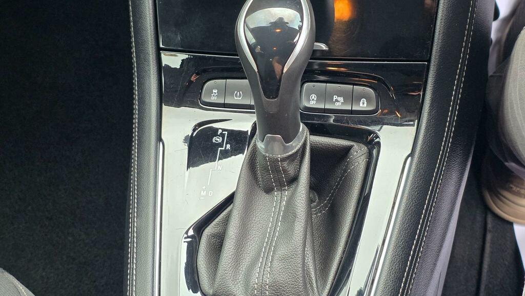 Vauxhall Grandland X 1.2 Turbo Tech Line Nav Euro 6 Ss Black #35