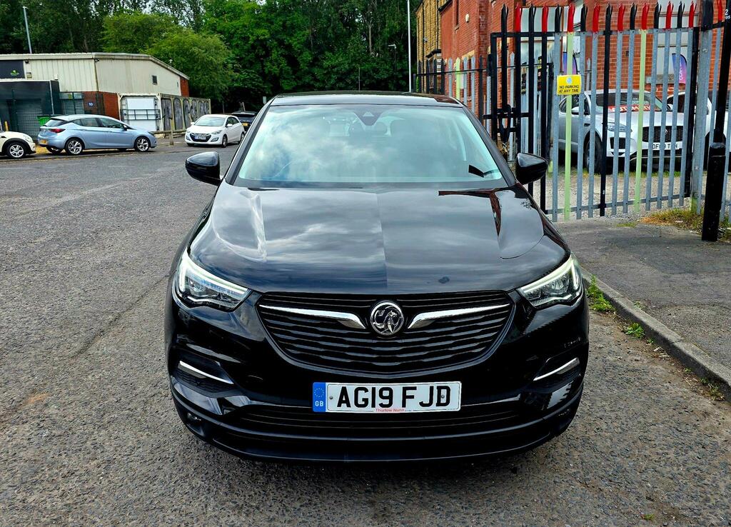 Vauxhall Grandland X Se Black #2