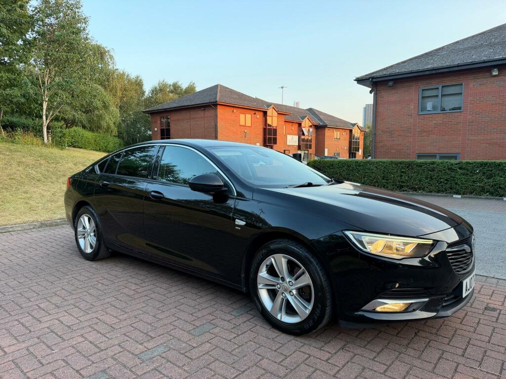 Vauxhall Insignia Sri Black #2