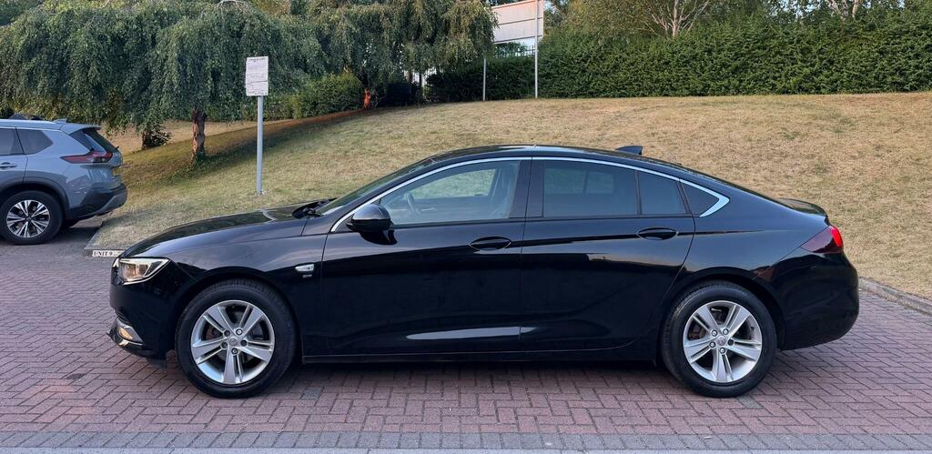 Vauxhall Insignia Sri Black #5