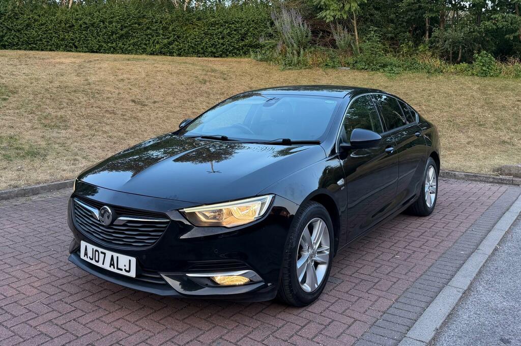 Vauxhall Insignia Sri Black