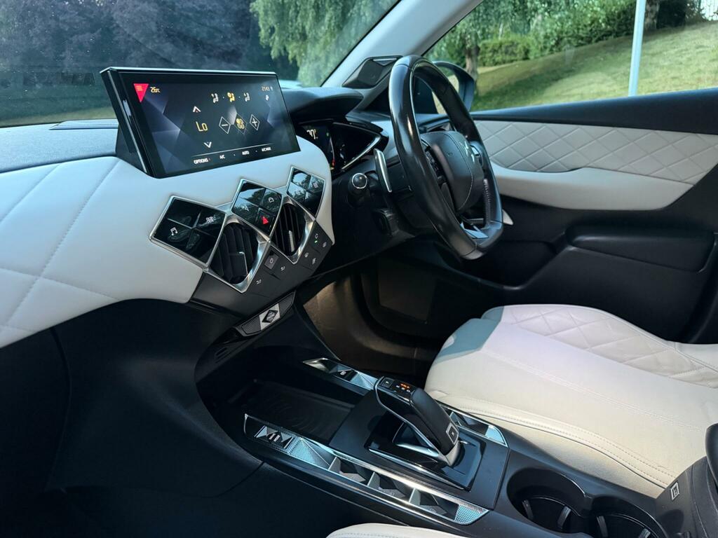 DS DS 3 Crossback Crossback 1.2 Puretech Performance Line Crossback Grey #34