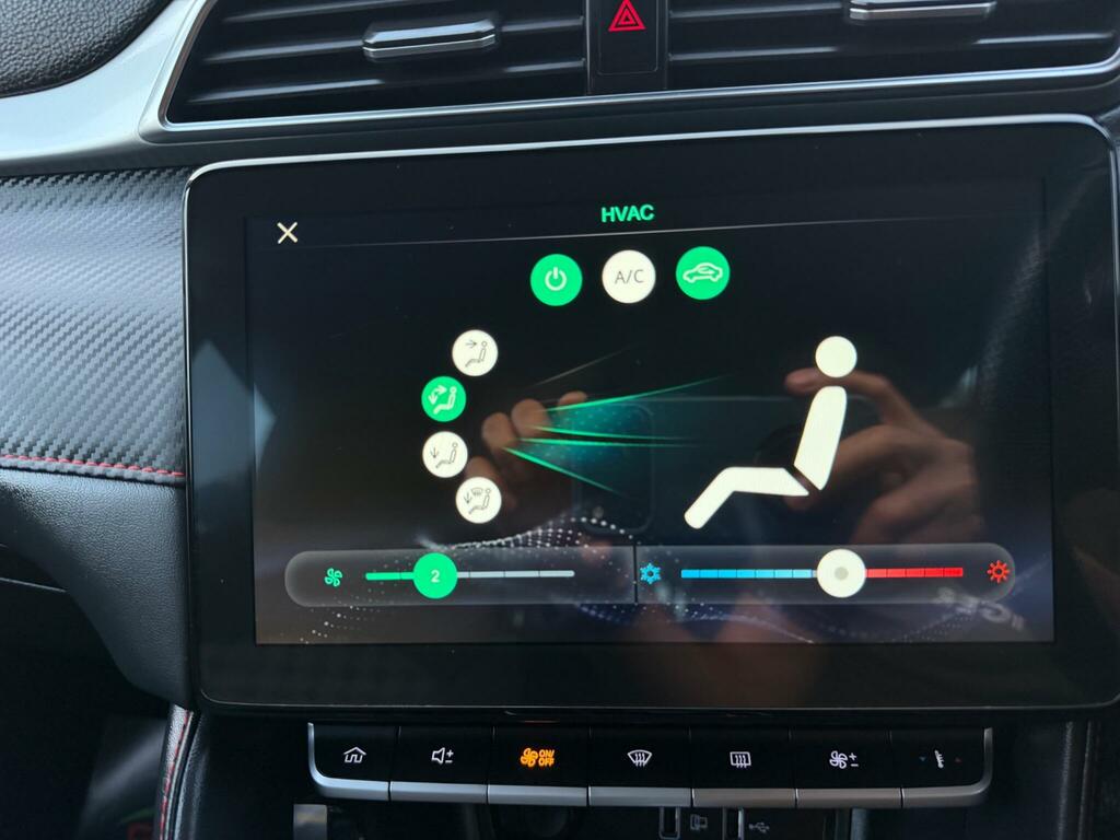 MG ZS 44.5Kwh Exclusive HN21AKJ Red #48