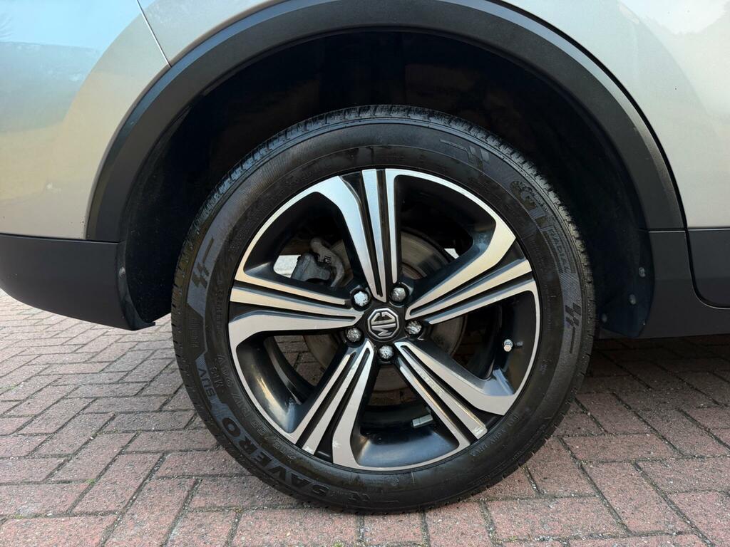 MG ZS 44.5Kwh Exclusive HN21AKJ Red #18