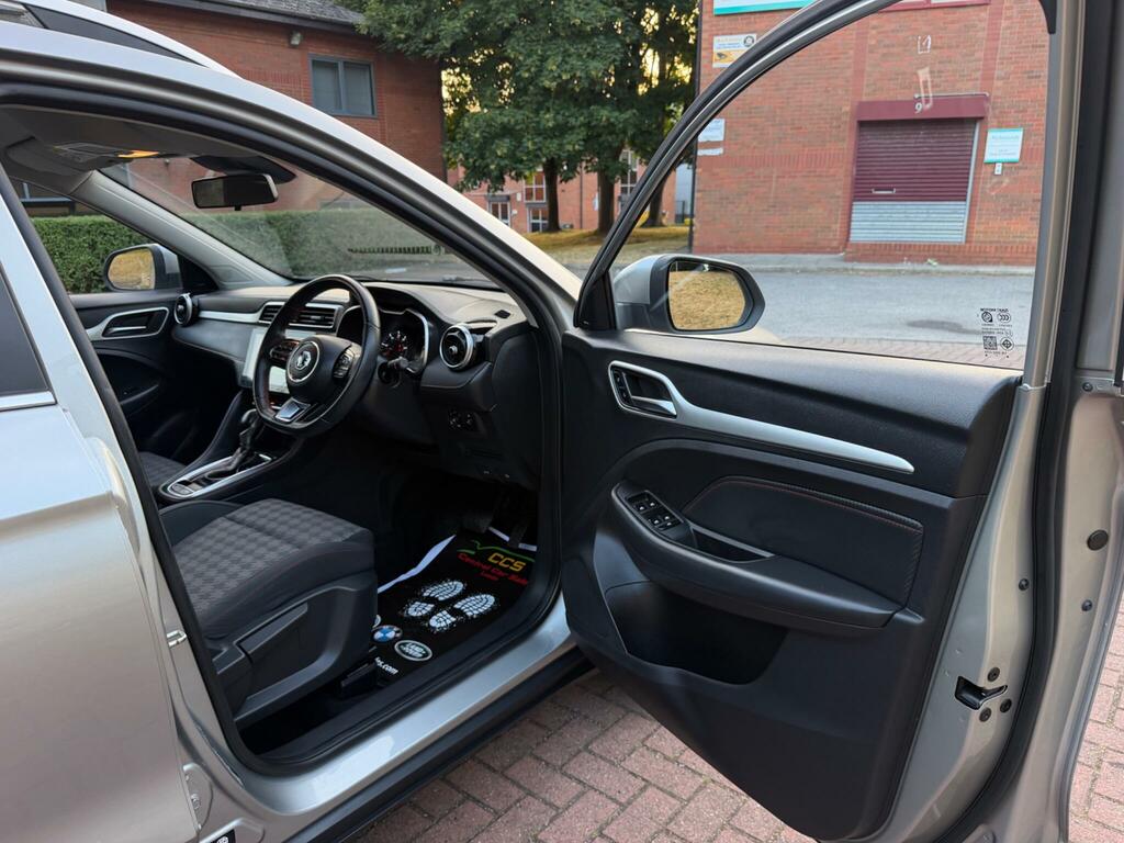 MG ZS 44.5Kwh Exclusive HN21AKJ Red #39