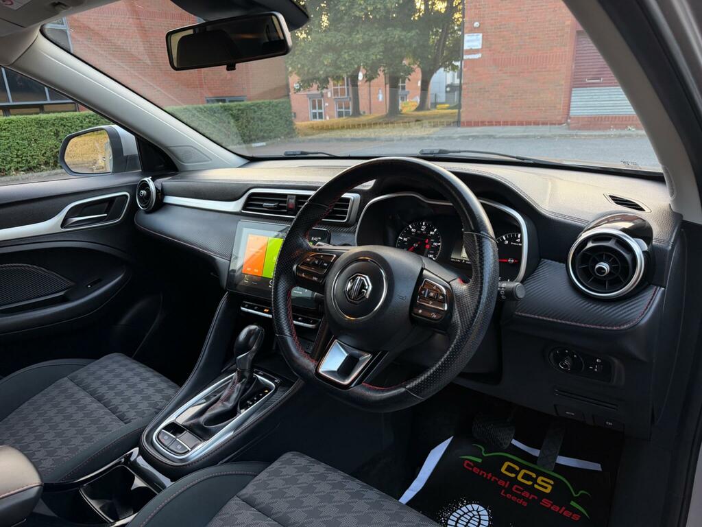 MG ZS 44.5Kwh Exclusive HN21AKJ Red #40