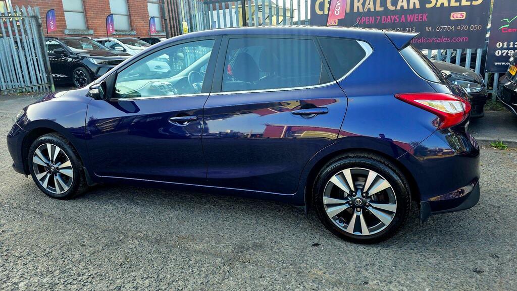 Nissan Pulsar Hatchback Brown #13