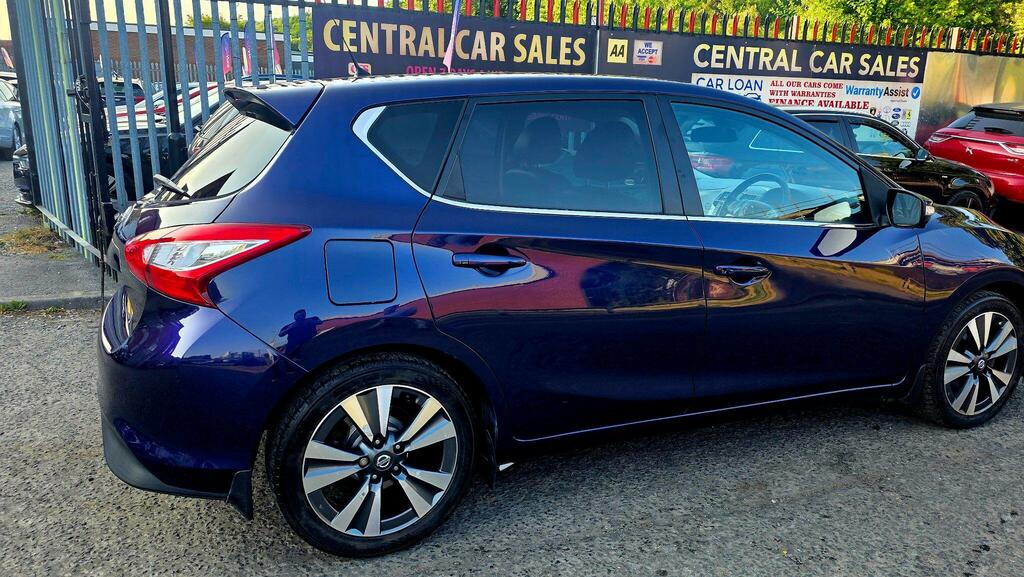 Nissan Pulsar Hatchback Brown #10