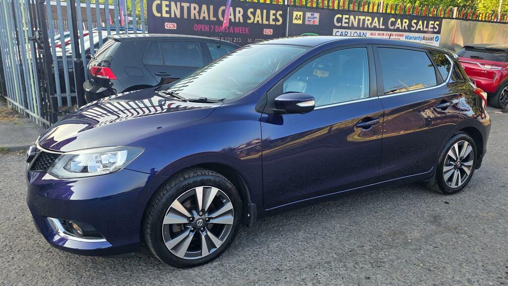Nissan Pulsar Hatchback Brown #17