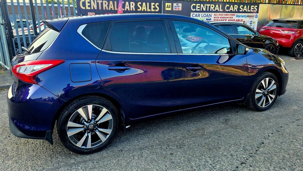 Nissan Pulsar Hatchback Brown #8