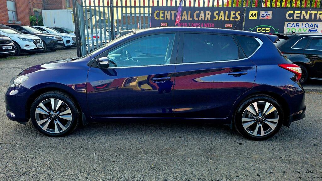 Nissan Pulsar Hatchback Brown #15