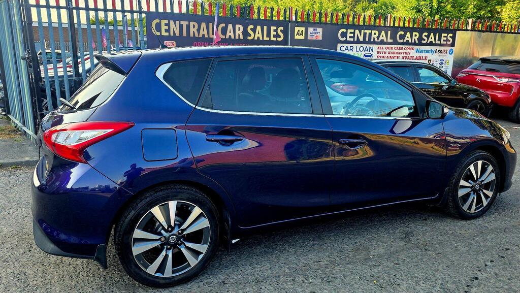 Nissan Pulsar Hatchback Brown #9