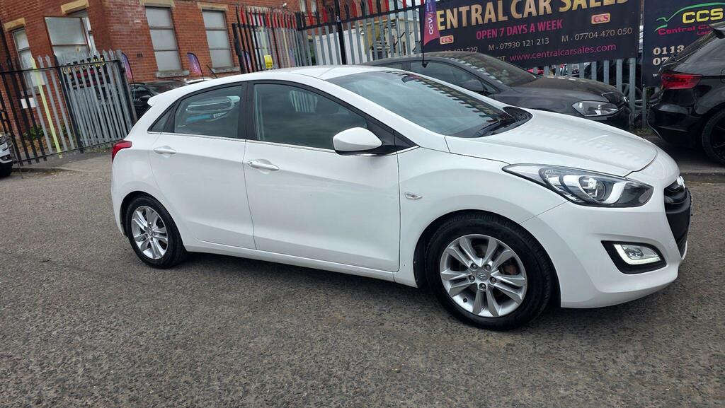 Hyundai I30 Edition White #5