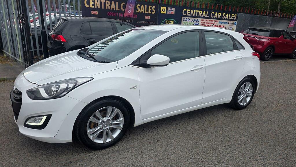 Hyundai I30 1.6 Crdi Active Euro 5 White #17
