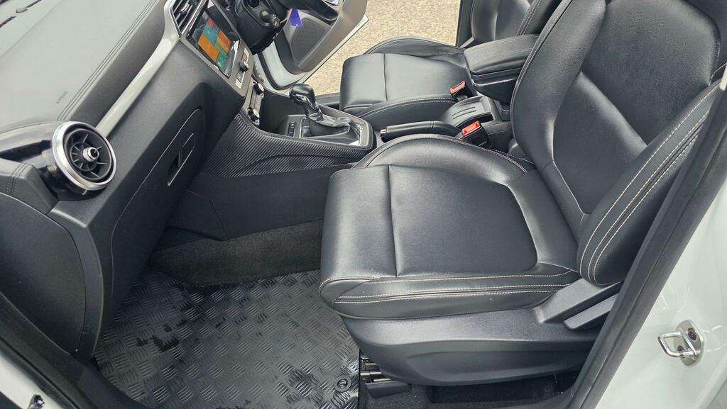 MG ZS 1.0T Gdi Exclusive Dct White #39