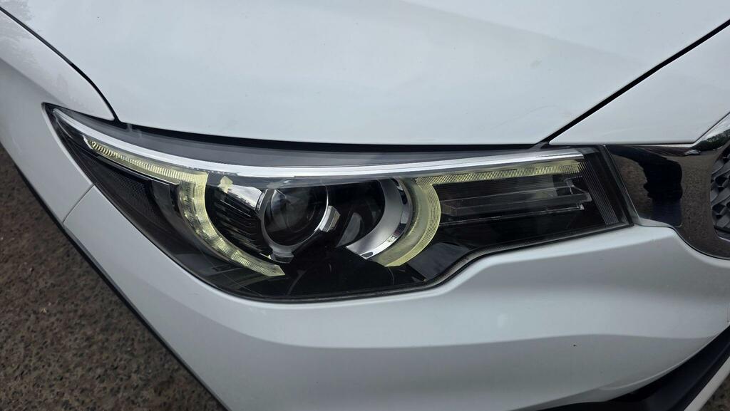 MG ZS 1.0T Gdi Exclusive Dct White #13