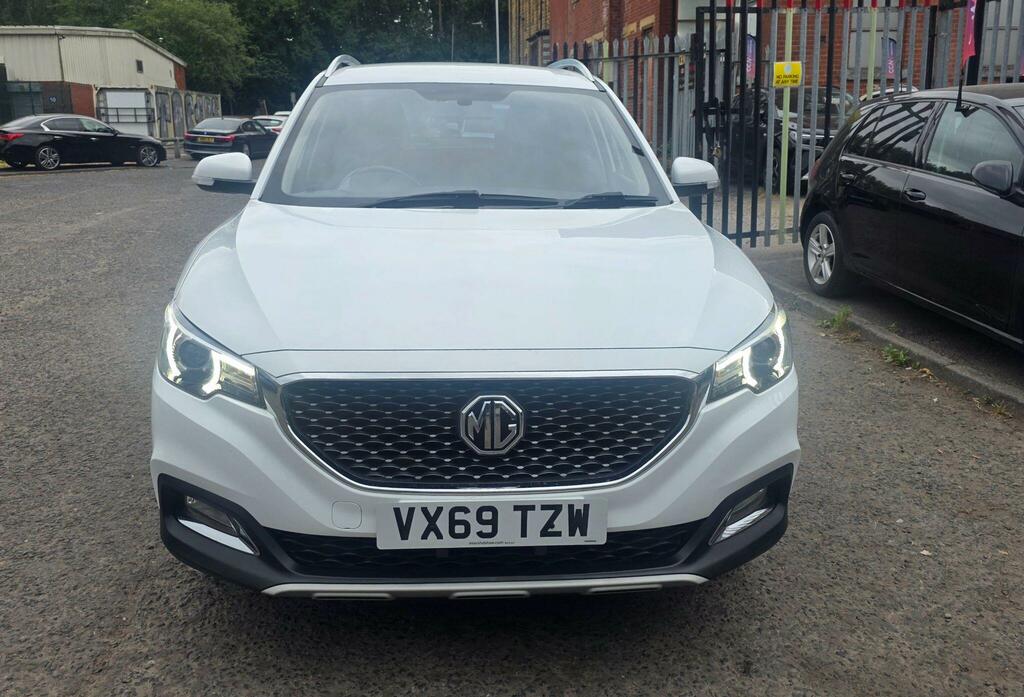 MG ZS Exclusive White #4