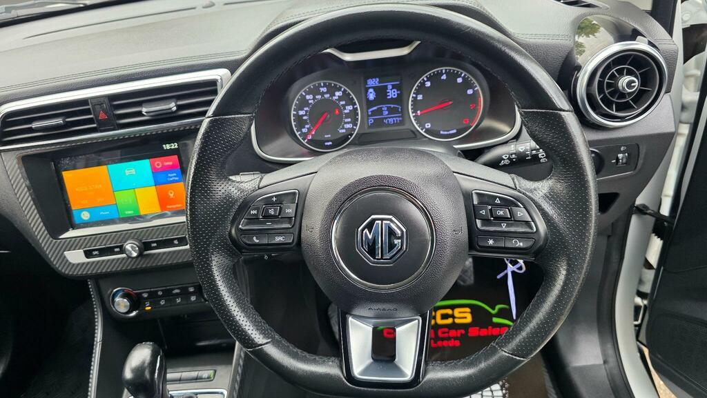 MG ZS 1.0T Gdi Exclusive Dct White #29