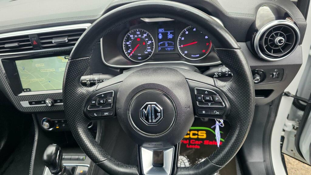 MG ZS 1.0T Gdi Exclusive Dct White #34