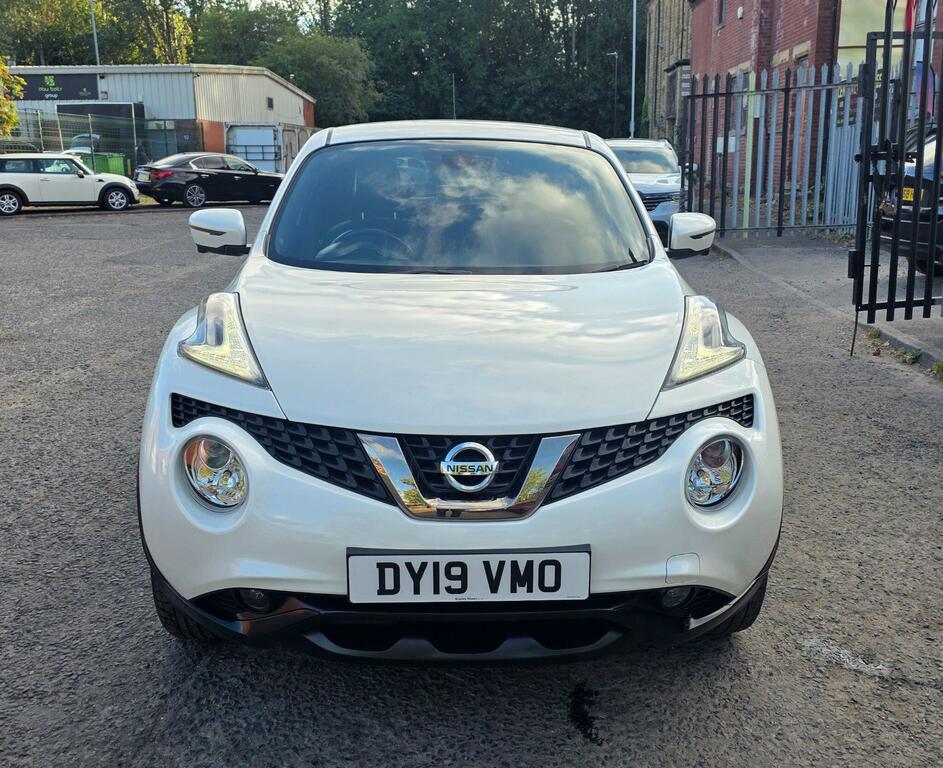 Nissan Juke Tekna White #2