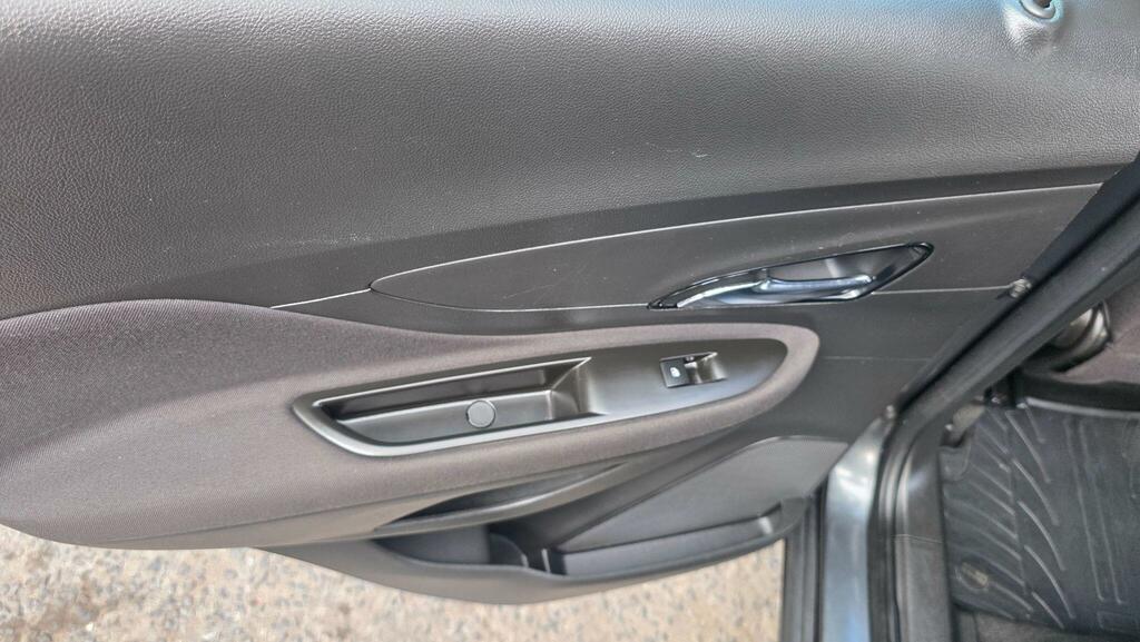 Vauxhall Mokka X 201766, 1.6I Elite Nav Ss White #36
