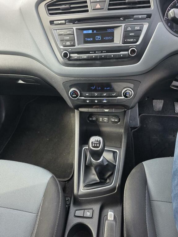 Hyundai I20 1.2 Active Hatchback Blue #13