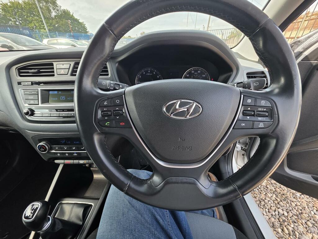 Hyundai I20 1.2 Active Hatchback Blue #17
