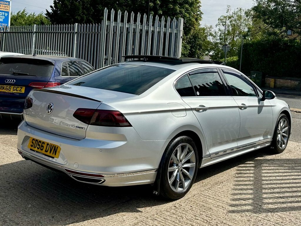 Volkswagen Passat 2.0 Tdi Gt White #7