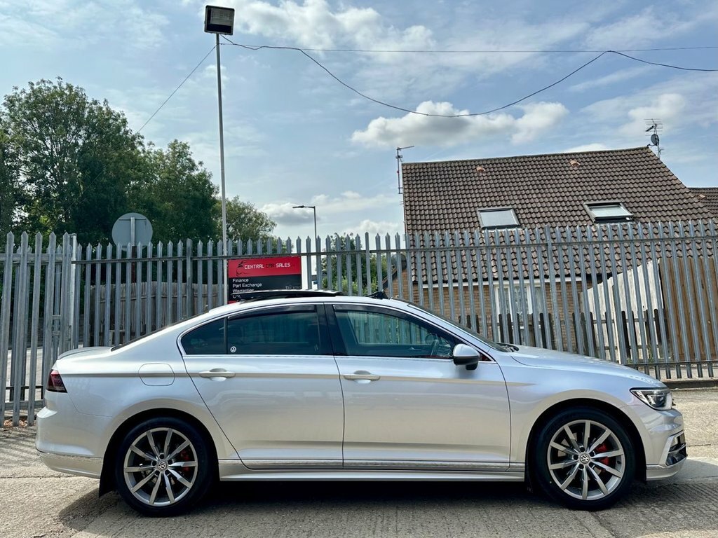 Volkswagen Passat 2.0 Tdi Gt White #8