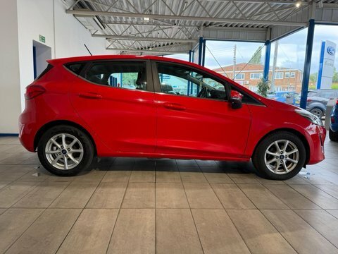 Ford Fiesta 1.0T Ecoboost Zetec Red #2