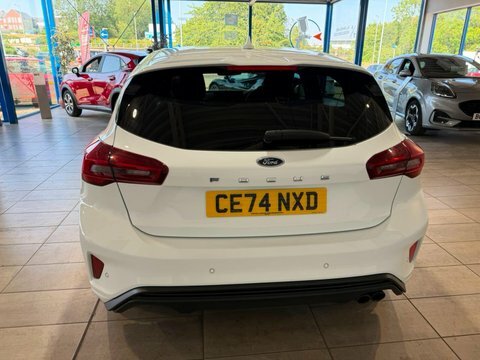 Ford Focus 1.0T Ecoboost Mhev CE74NXD White #4