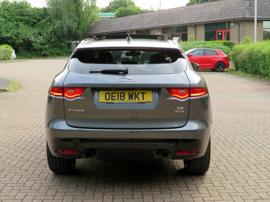 Jaguar F-Pace 3.0 D300 V6 S Suv Awd Euro 6 Ss Grey #4