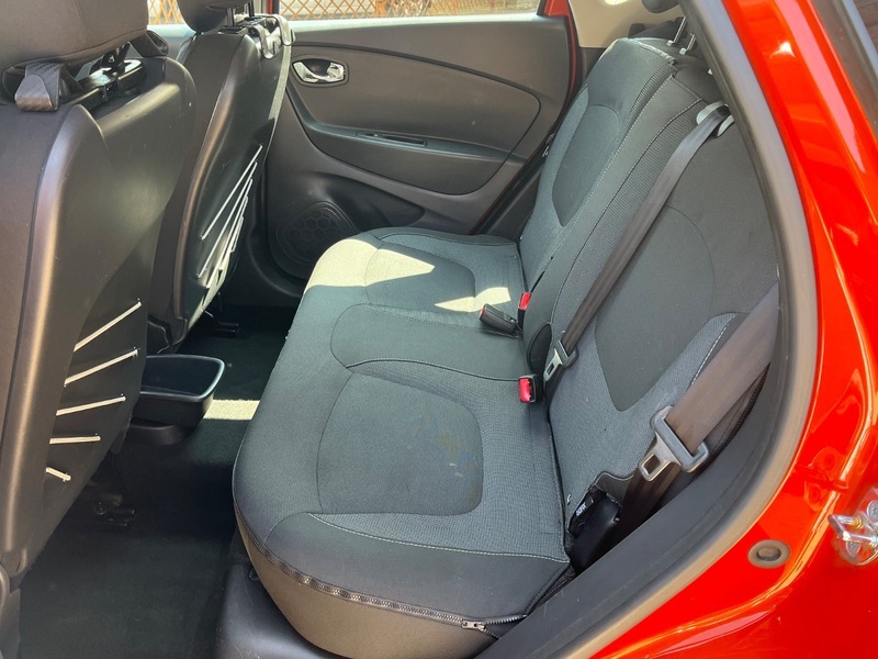 Renault Captur Blue #8