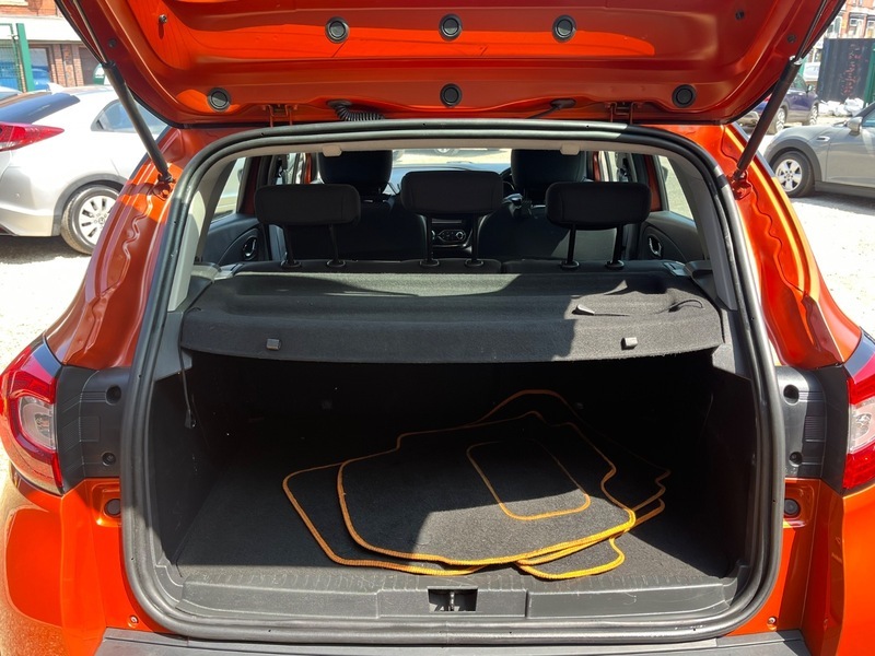 Renault Captur Blue #13