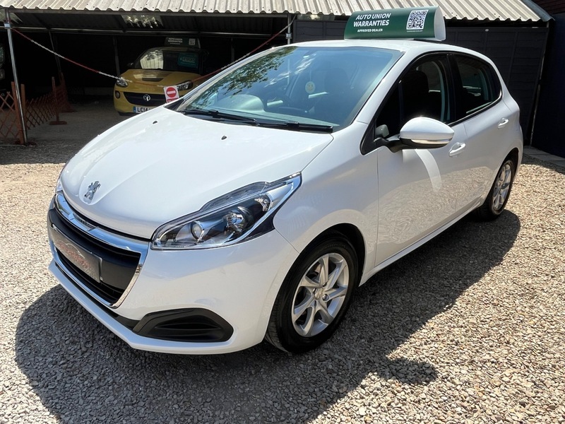 Peugeot 208 Hatchback Blue #12