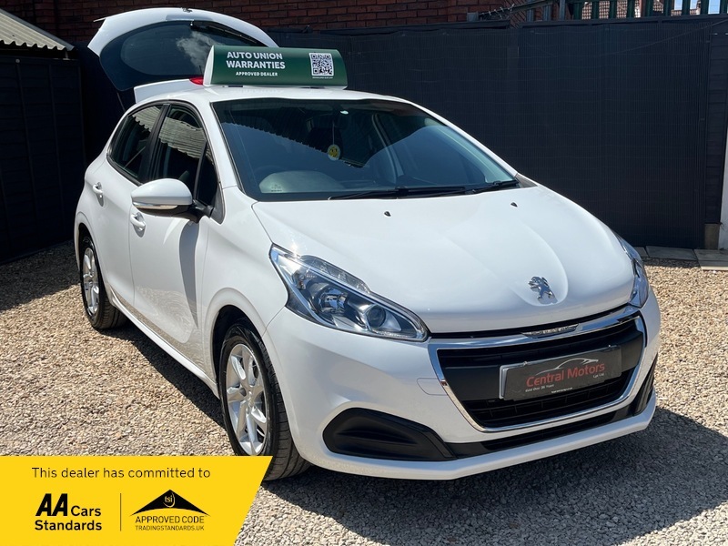 Peugeot 208 Active White