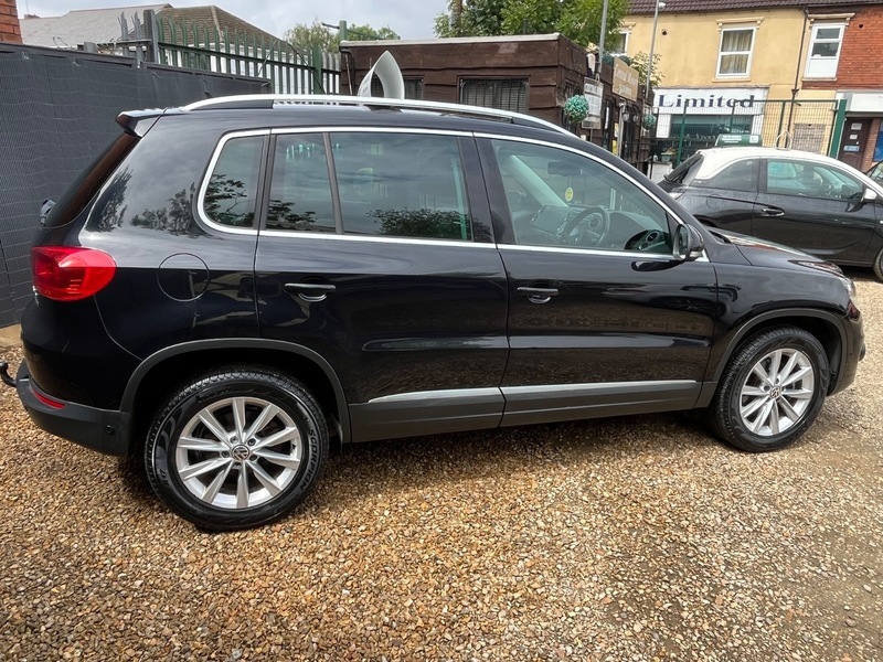 Volkswagen Tiguan 2.0 Se Tdi Bluemotion Technology 4Motion Beige #14
