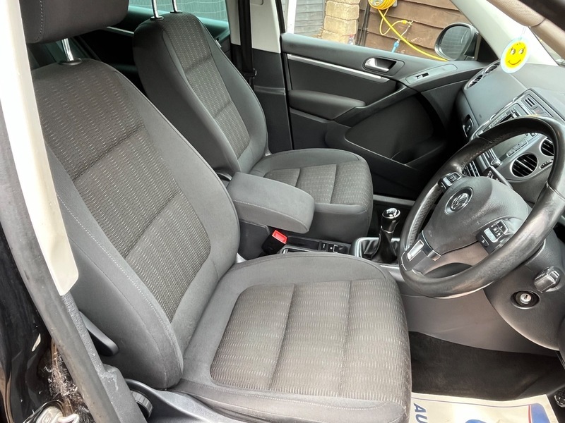 Volkswagen Tiguan Se Tdi Bluemotion Technology Black #5