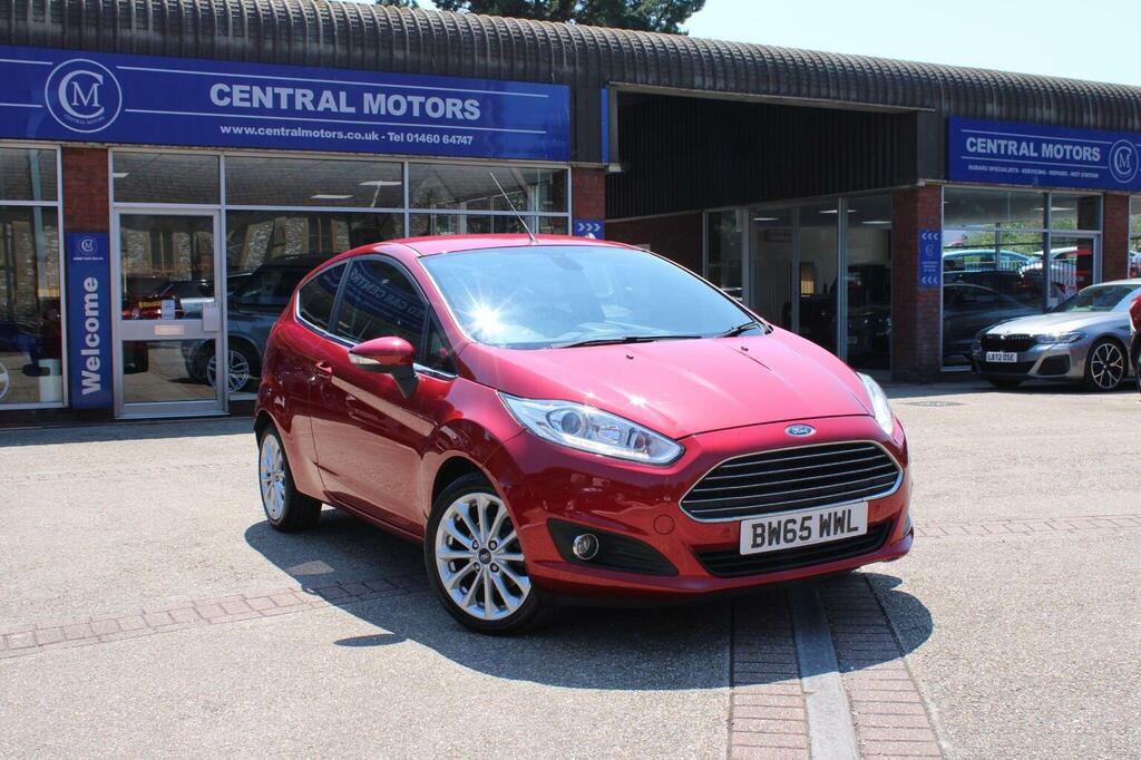 Ford Fiesta 1.0T Ecoboost Titanium X Euro 6 Ss Red #2