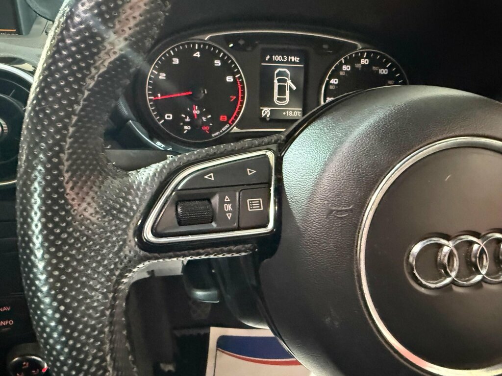 Audi A1 1.4 Tfsi Sport Sportback Euro 5 Black #39
