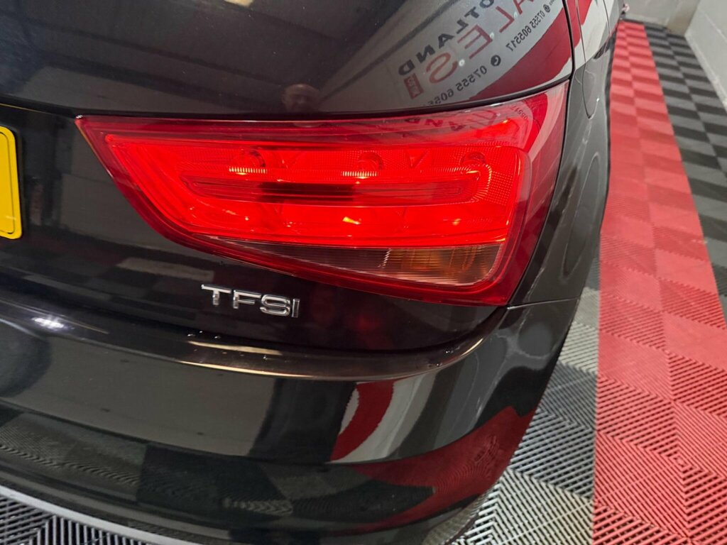 Audi A1 1.4 Tfsi Sport Sportback Euro 5 Black #43
